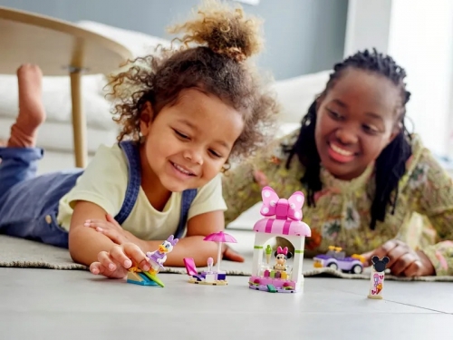 Magazinul cu inghetata al lui Minnie Mouse 10773 LEGO Disney 