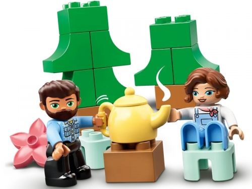 Aventura cu rulota de vacanta a familiei 10946 LEGO Duplo 