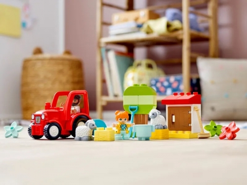 Tractor si animale de la ferma 10950 LEGO Duplo 