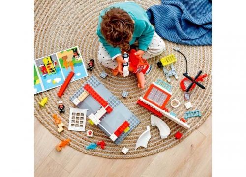Statie de Pompieri si elicopter 10970 LEGO Duplo