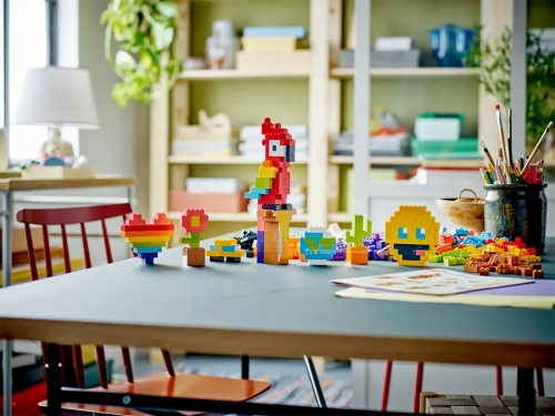 O multime de caramizi 11030 LEGO Classic