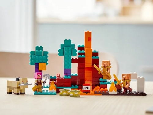 The Warped Forest 21168 LEGO Minecraft 