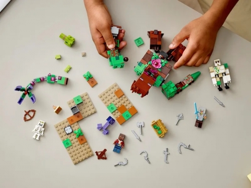 Monstrul din jungla 21176 LEGO Minecraft