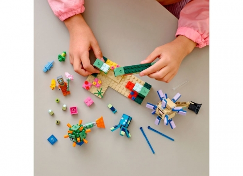 Duelul cu gardienii 21180 LEGO Minecraft 