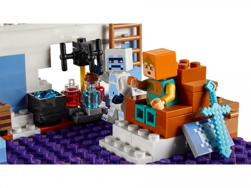 Castelul de gheata 21186 LEGO Minecraft