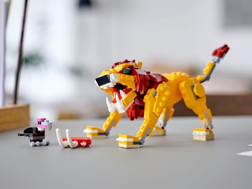 Leu salbatic 31112 LEGO Creator