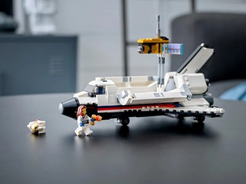Aventura cu naveta spatiala 31117 LEGO Creator 