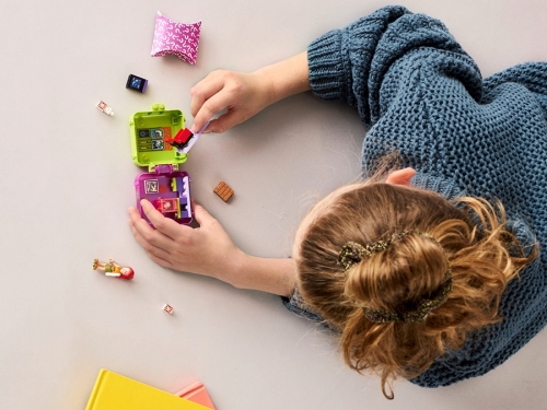 Cubul de joaca si cumparaturi al Miei 41408 LEGO Friends