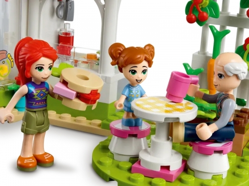 Cafeneaua organica din Heartlake 41444 LEGO Friends 