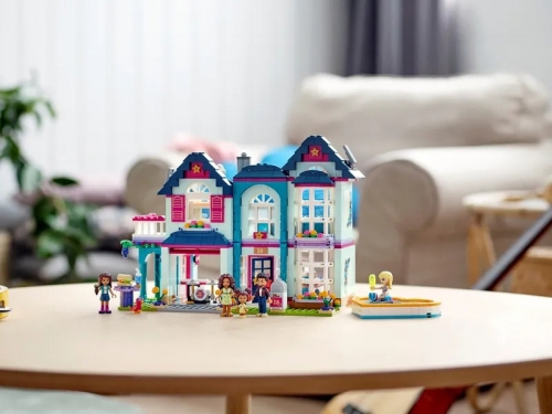 Casa familiei Andreei 41449 LEGO Friends 