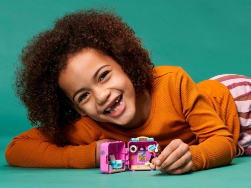 Clubul de gaming al Oliviei 41667 LEGO Friends 