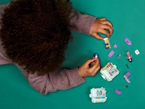 Clubul de moda al Emmei 41668 LEGO Friends 