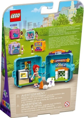 Clubul de fotbal al Miei 41669 LEGO Friends