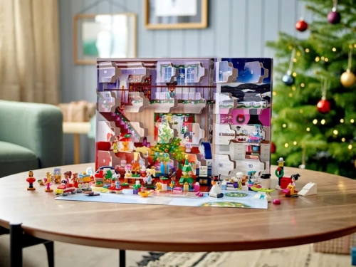 Calendar de Craciun 41690 LEGO Friends 