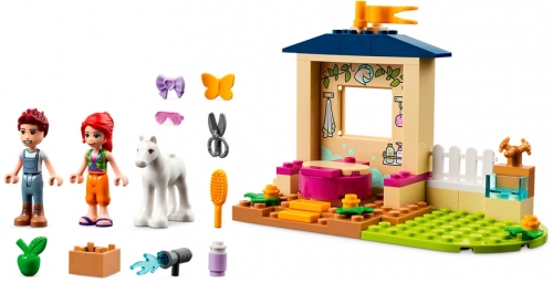 Grajdul de ingrijire a poneilor 41696 LEGO Friends