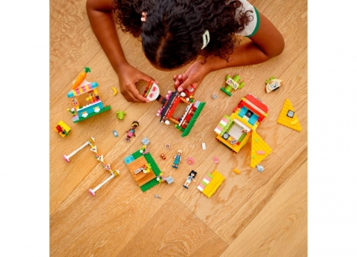 Piata de alimente 41701 LEGO Friends 