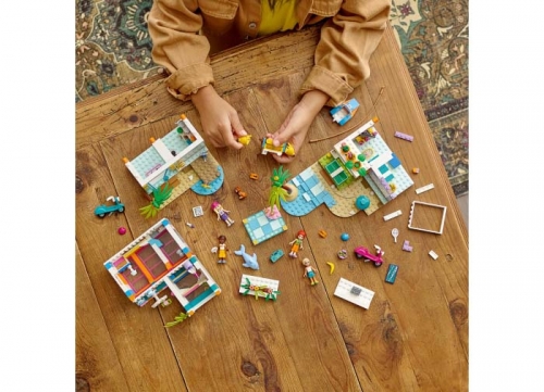 Casa de pe plaja 41709 LEGO Friends 