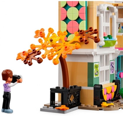 Scoala de Arta a Emmei 41711 LEGO Friends