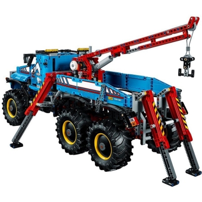 Camion de remorcare 6 x 6 42070 LEGO Technic