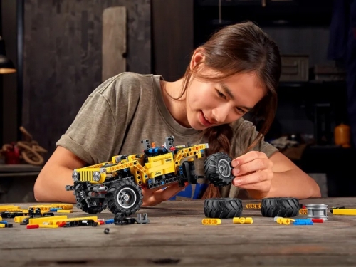 Jeep Wrangler 42122 LEGO Technic