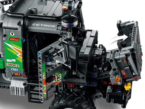 Mercedes Zetros Trial Truck 4 x 4 42129 LEGO Technic