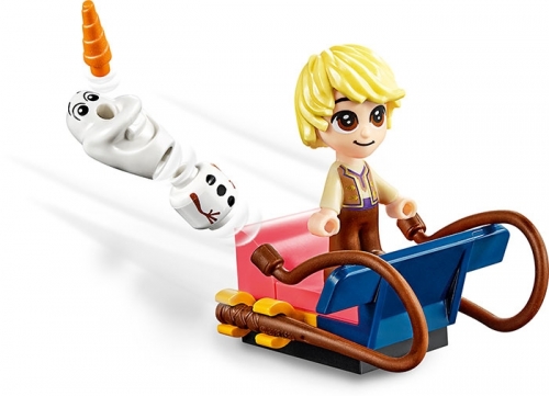 Aventuri din cartea de povesti cu Anna si Elsa 43175 LEGO Disney Princess