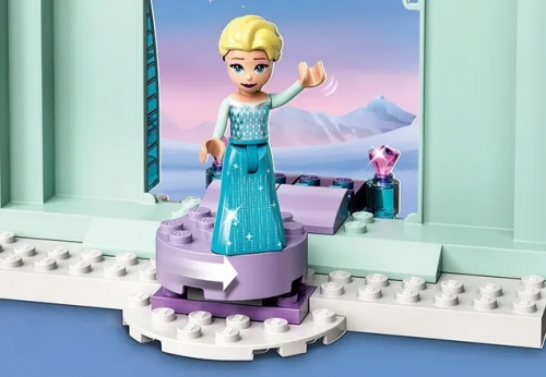Anna si Elsa in Regatul Inghetat 43194 LEGO Disney