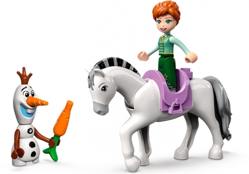 Distractie la castel cu Anna si Olaf LEGO Disney Frozen
