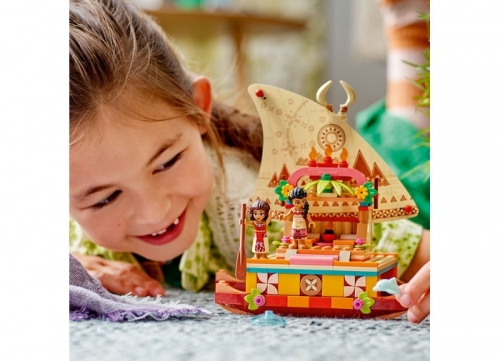 Catamaranul polinezian al Moanei 43210 LEGO Disney