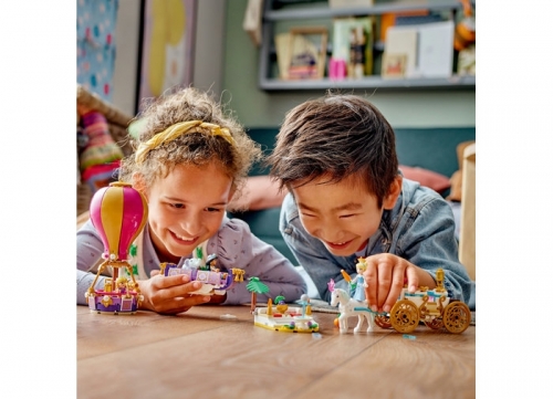 Calatoria fermecata a printesei 43216 LEGO Disney Princess