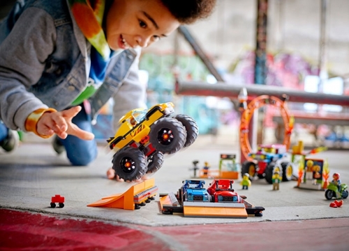 Arena de cascadorii 60295 LEGO City 