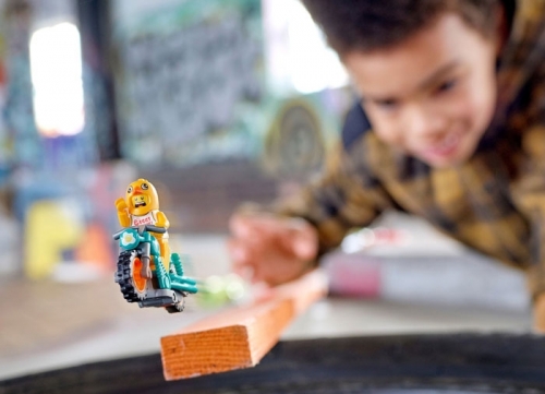 Motocicleta de cascadorii Gaina 60310 LEGO City 