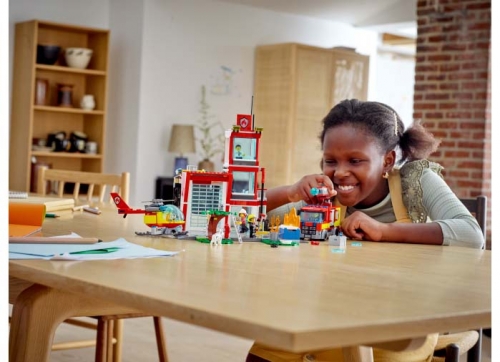 Statia de pompieri 60320 LEGO City 