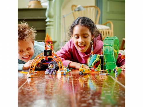 Arena cu bucla dubla 60339 LEGO City