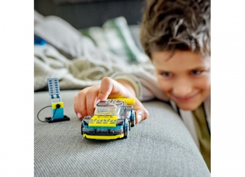 Masina sport electrica 60383 LEGO City 