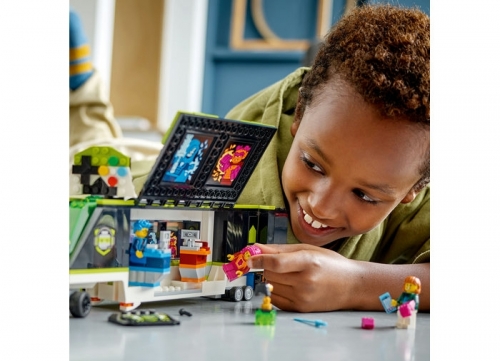 Camion pentru turneul de gaming 60388 LEGO City 