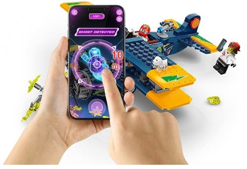 Avionul de cascadorii al lui El Fuego 70429 LEGO Hidden Side