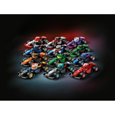 Masini de curse F1 de colectie 71049 LEGO Minifigurine