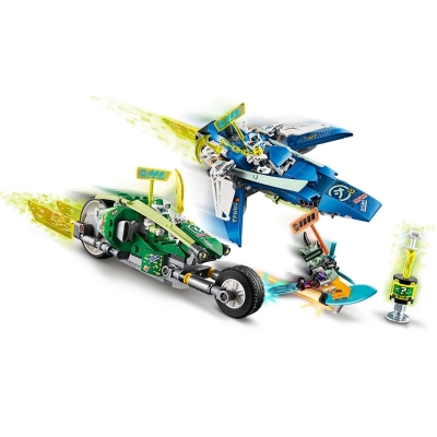 Masinile de curse ale lui Jay si Lloyd 71709 LEGO Ninjago