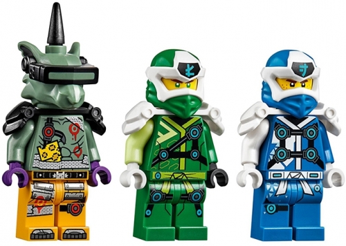 Masinile de curse ale lui Jay si Lloyd 71709 LEGO Ninjago