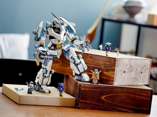 Robotul Titan al lui Zane 71738 LEGO Ninjago 