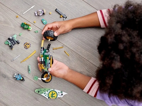 Motocicleta de jungla a lui Lloyd 71745 LEGO Ninjago 