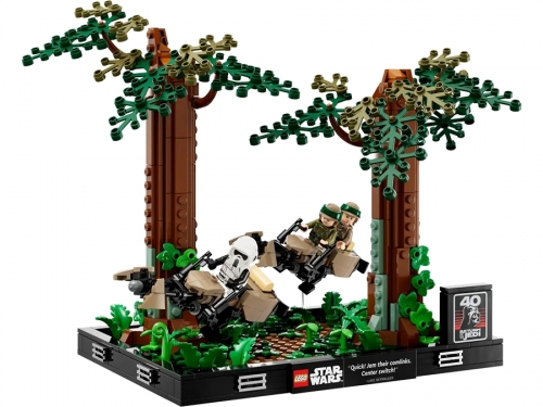Diorama Urmarirea cu Speederul pe Endor 75353 LEGO Star Wars