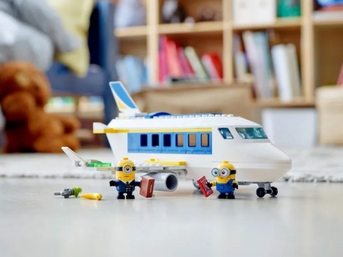 Pilot Minion in pregatire 75547 LEGO Minions 