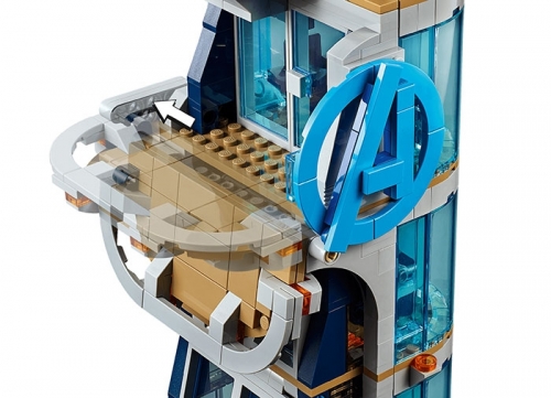 Lupta din turn a Razbunatorilor 76166 LEGO Marvel Super Heroes 