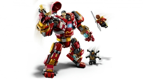 Hulkbuster: Batalia din Wakanda 76247 LEGO Marvel Super Heroes 