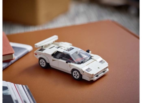 Lamborghini Countach 76908 LEGO Speed Champions 