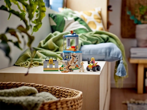 Evadarea dinozaurului Velociraptor 76957 LEGO Jurassic World