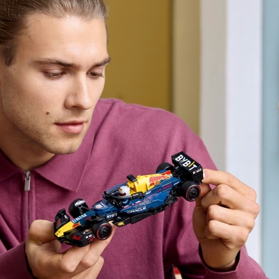 Masina de curse F1 Oracle Red Bull Racing RB20 77243 LEGO Speed Champions