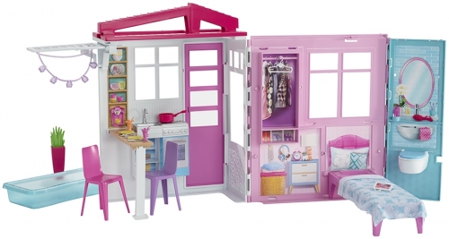 Papusa cu casa si accesorii Barbie